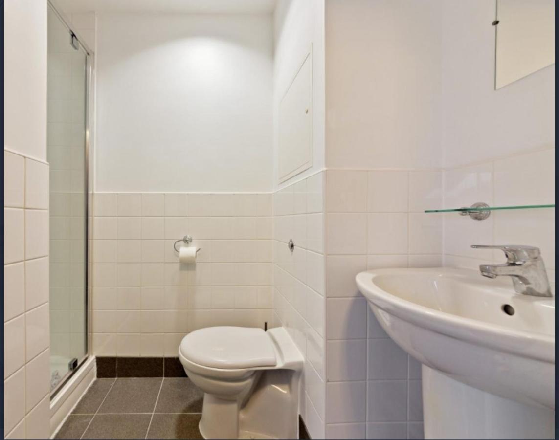 Guest house Comfortable For Students Only, - Sk *