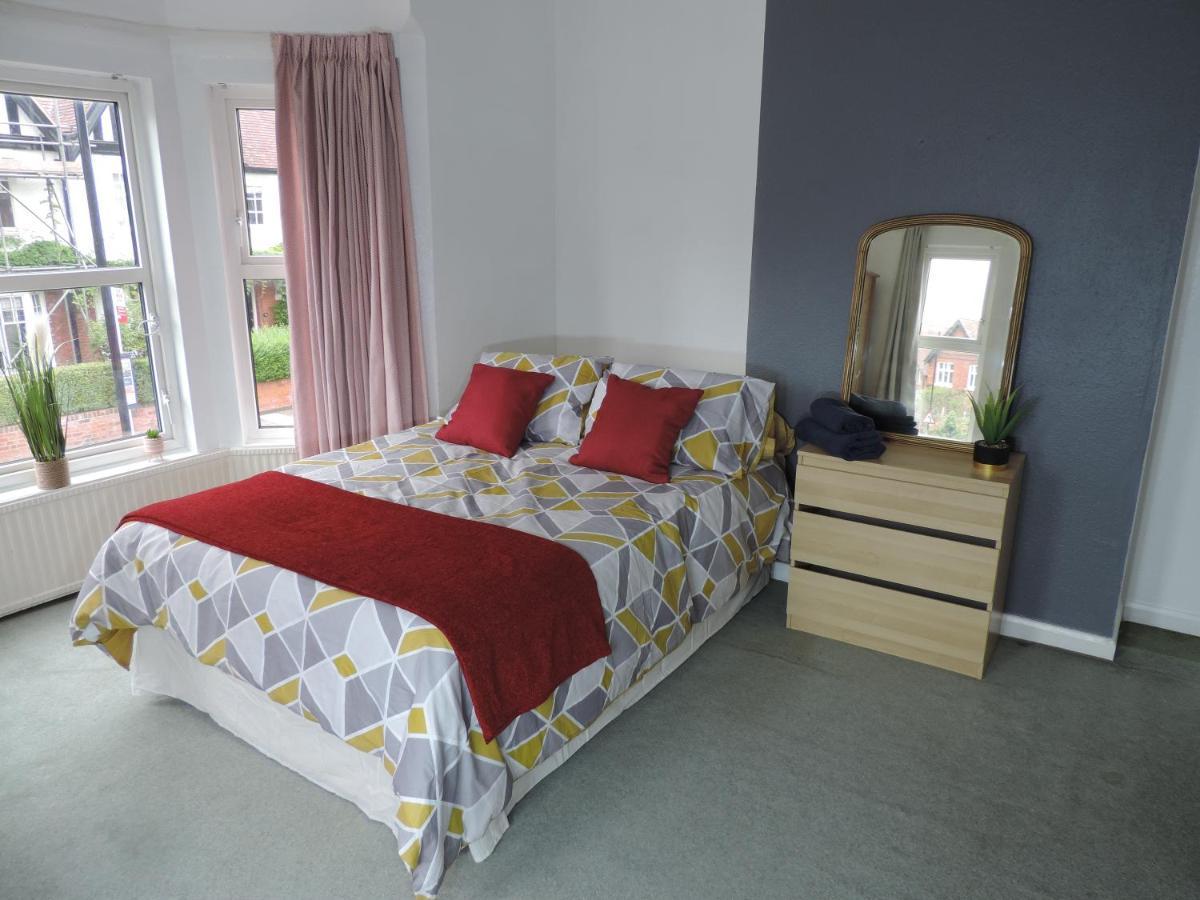 Stunning 5-bedroom House For Unforgettable Getaway * Coventry