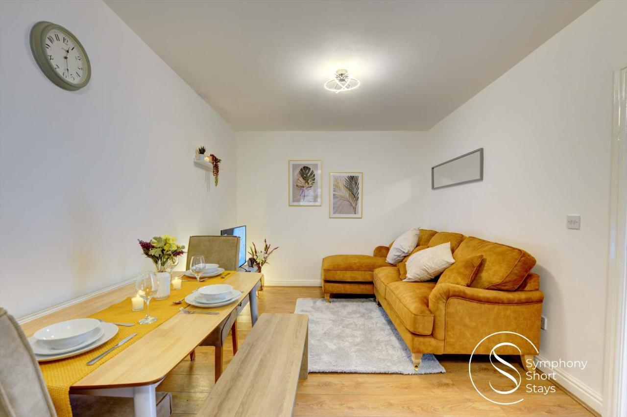 Modern, Stylish Ensuite With Netflix & Parking By Symphony Short Stays Apartamento Coventry