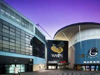 Hotel Doubletree By Hilton Building Society Arena