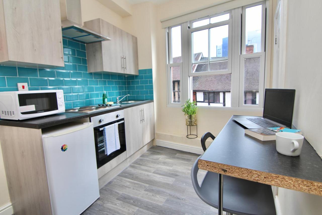 Twin Bed Near Train Station, Netflix, Wifi Apartamento