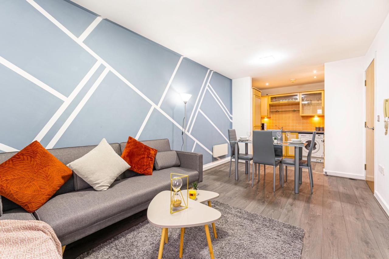 Apartment Jkg Solutions Presents Cosy Coventry