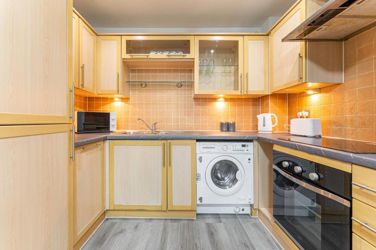 Jkg Solutions Presents Cosy * Coventry