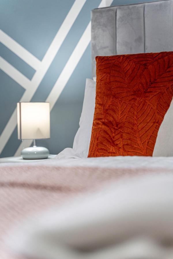 Apartment Jkg Solutions Presents Cosy Coventry