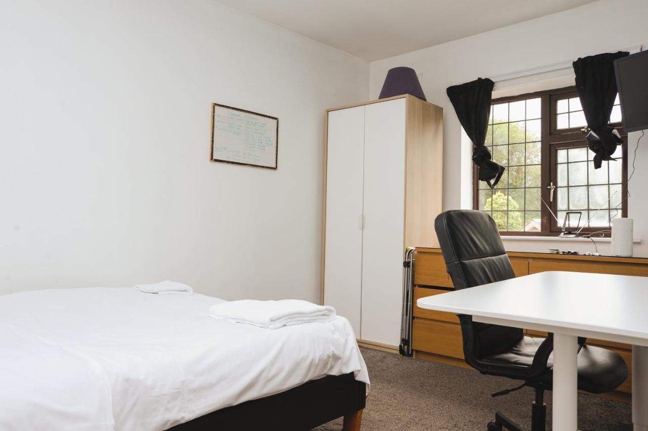 Deluxe Coventry