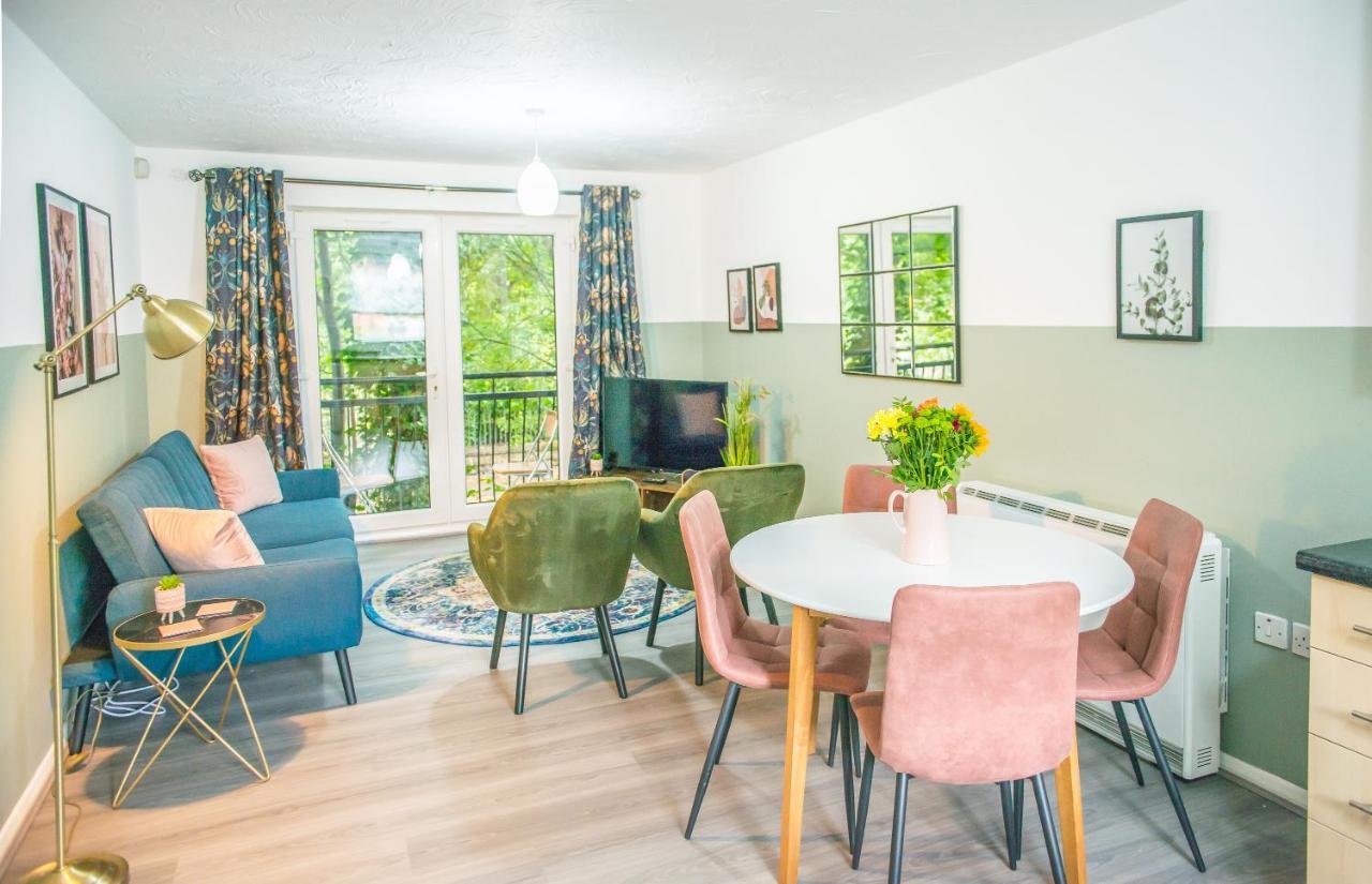 Pipkin Place Serviced *