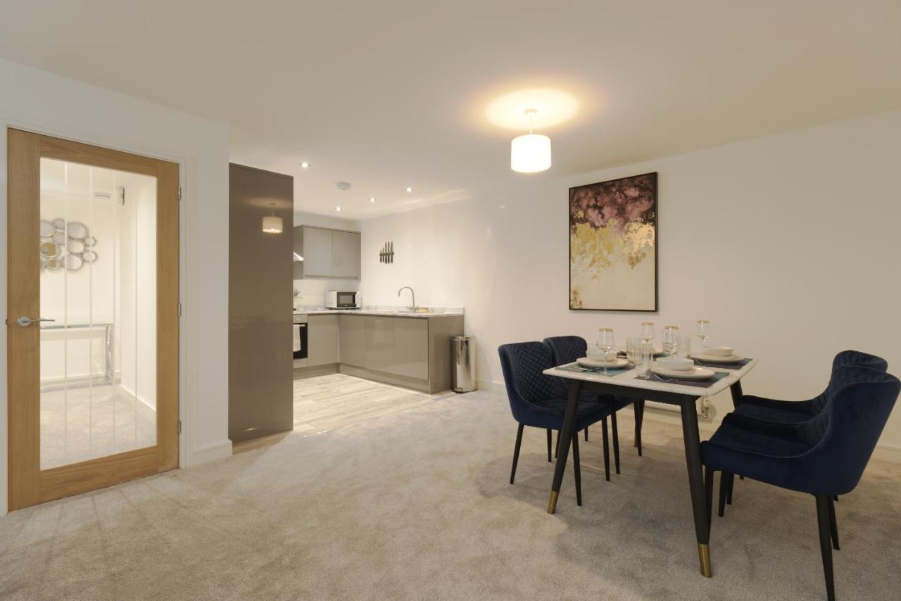 Apartamento Just Launched! Modern 2-bed Flat - Sleeps 6 - Free Parking