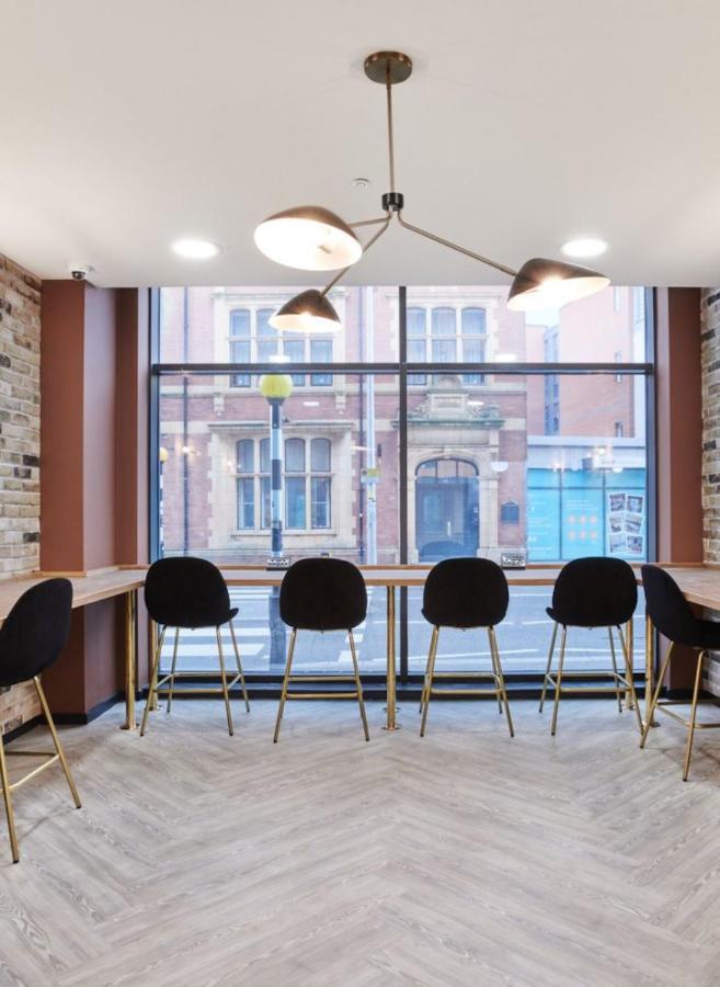 Student Only - 1 Night Free Gosford Gate In - Sk Guest house *