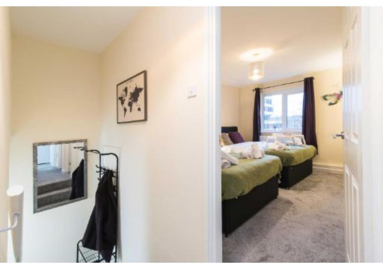 Sublime Stays Coventry- Jenner Pet Friendly With Parking *
