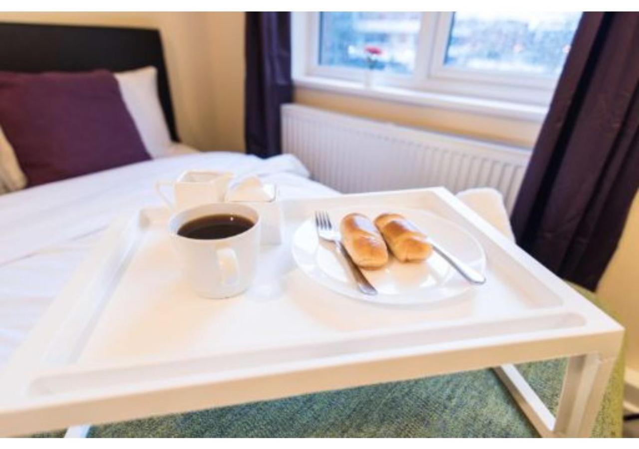 Sublime Stays Coventry- Jenner Pet Friendly With Parking *