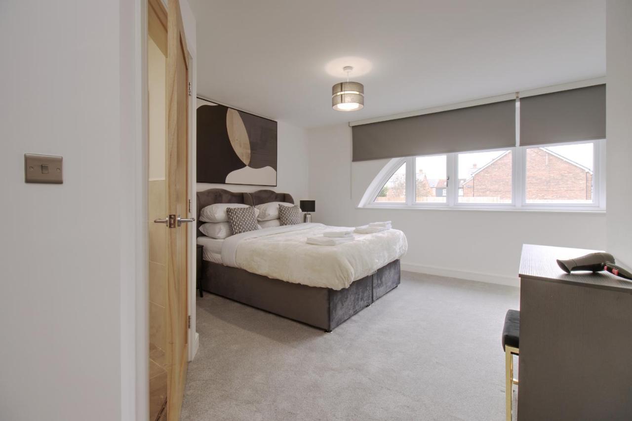 Apartamento Unique! Stunning 3-bed Penthouse Flat - 2 Floors - Sleeps 8 - Free Parking *