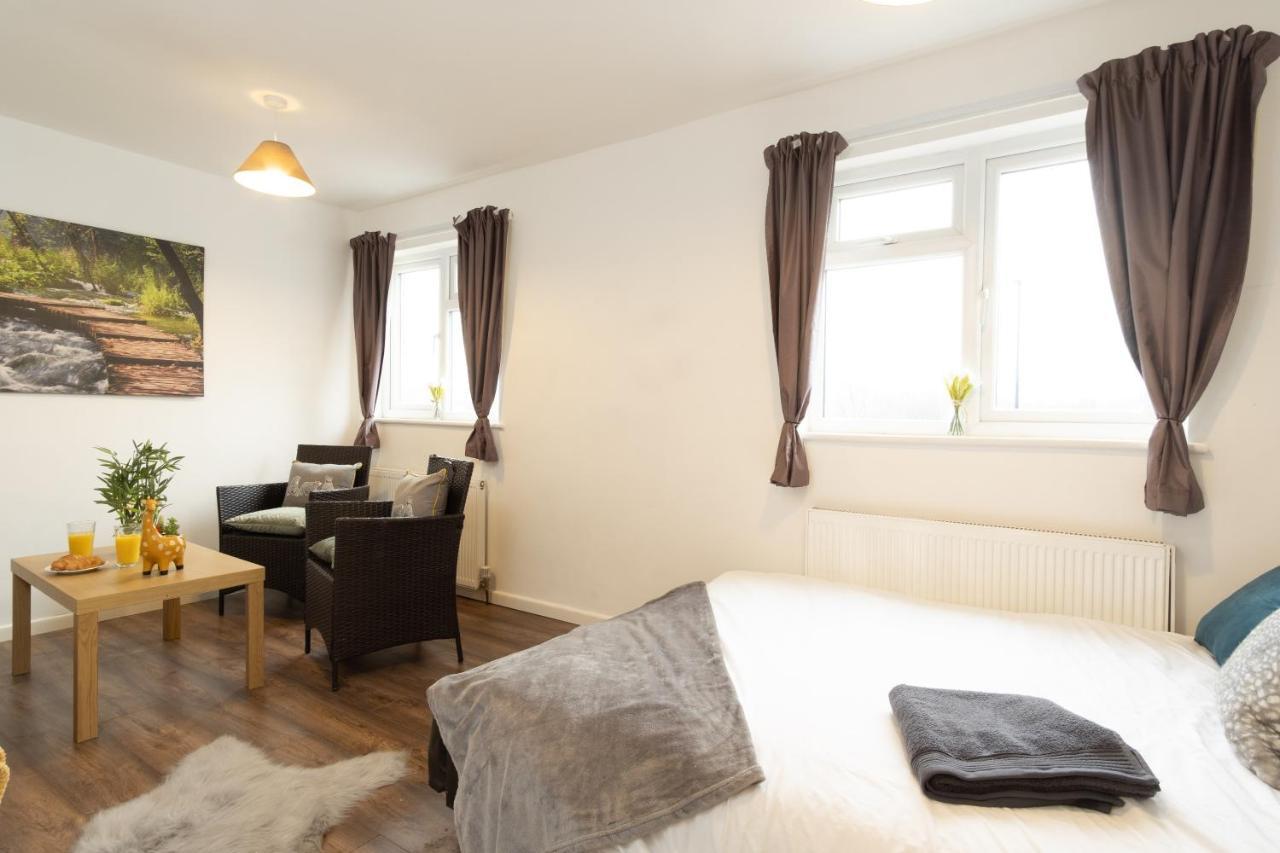 Holiday home Dorchester House Coventry