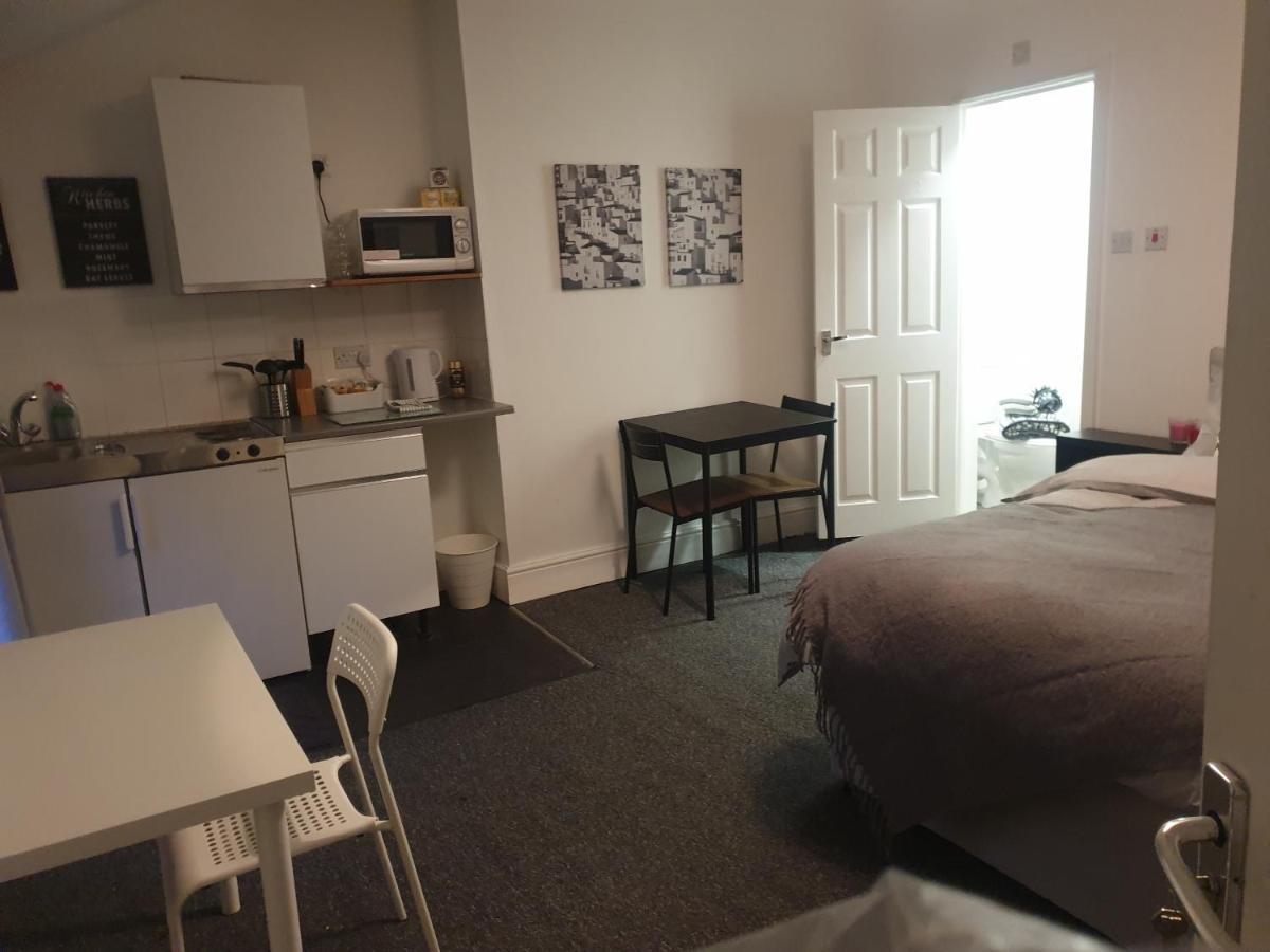 Apartment Studio *