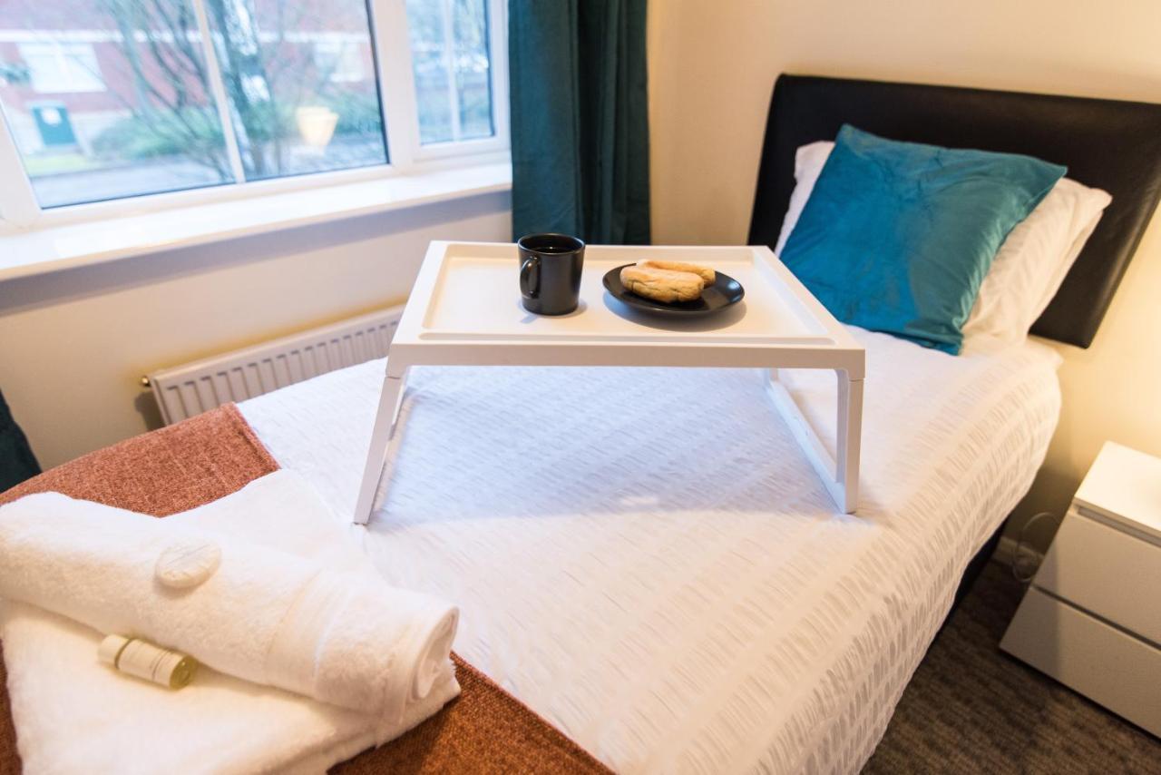 Holiday home Coventry- Perchfoot 3 Bedroom Contractor And Pet-friendly Spacious House By Sublime Coventry