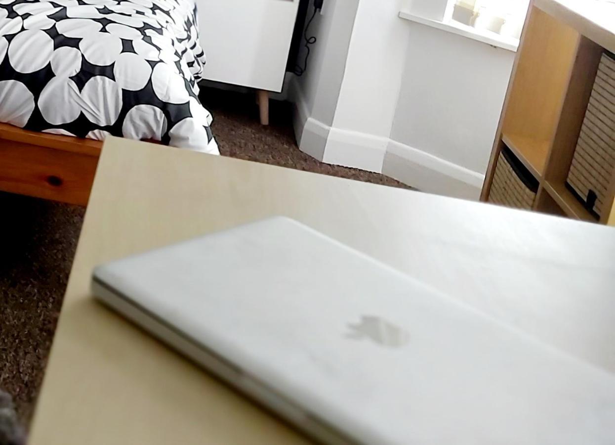 Comfy 4 Bed Away From Casa de férias Coventry