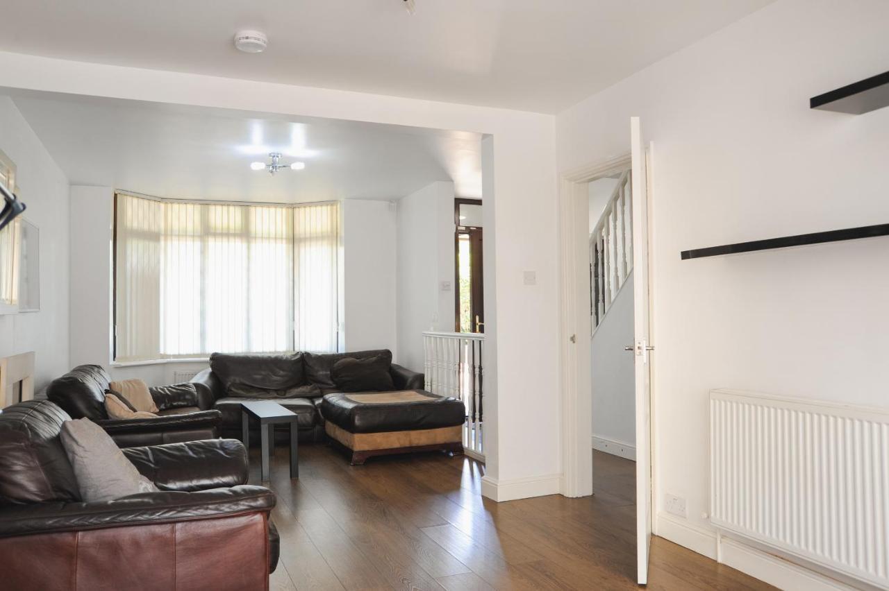 Deluxe 4* Coventry