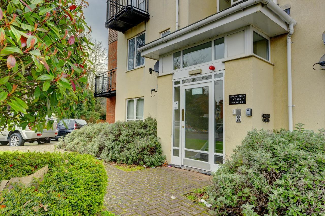 Comfy 2br With Balcony - Waterlily