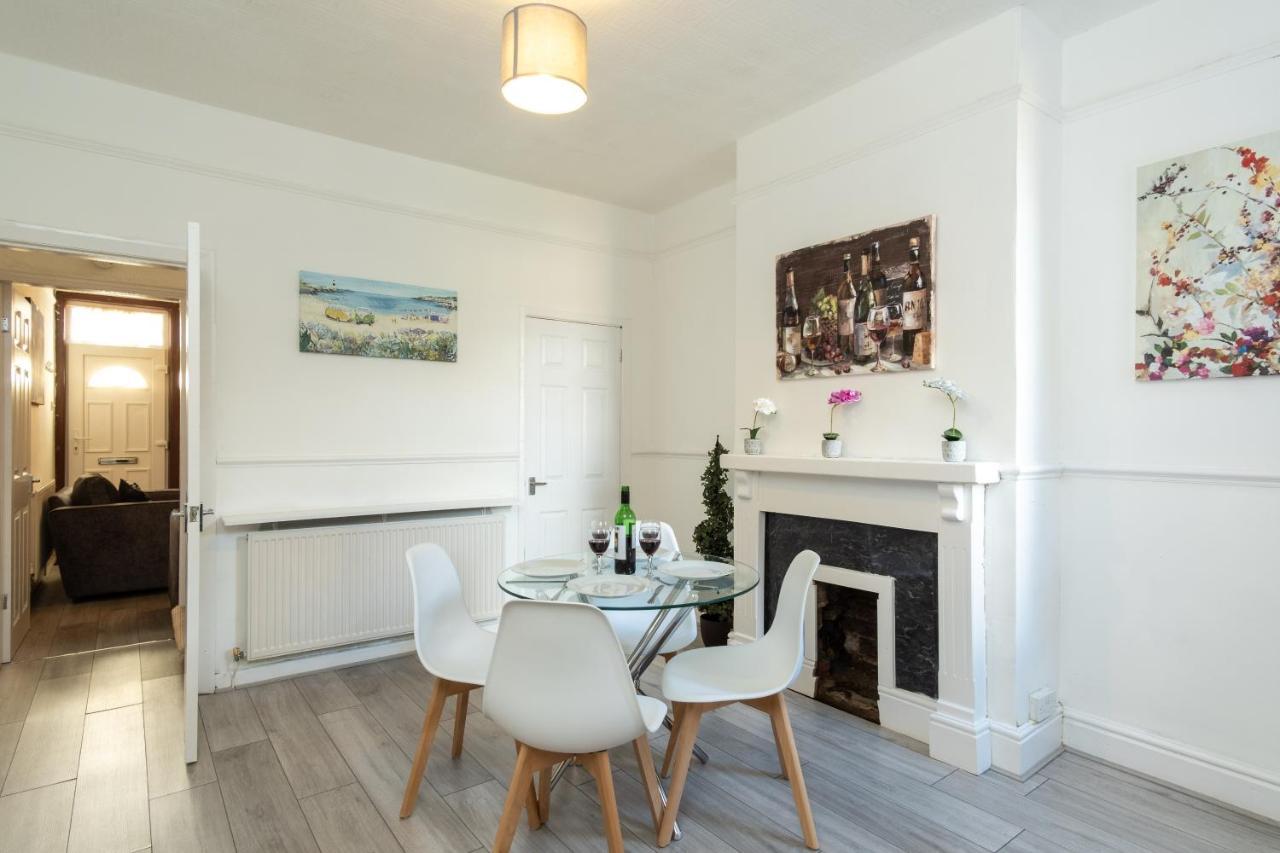 Barras House