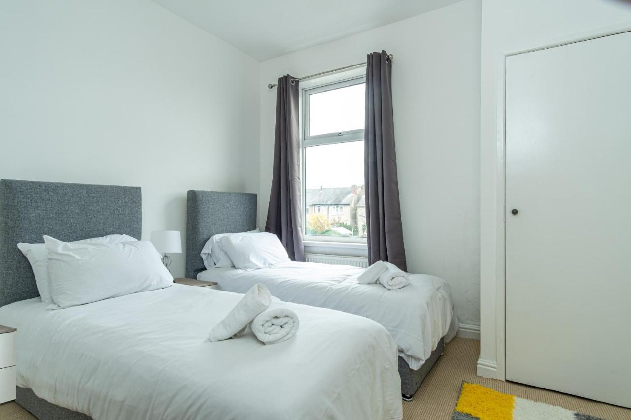 Holiday home Enfield House