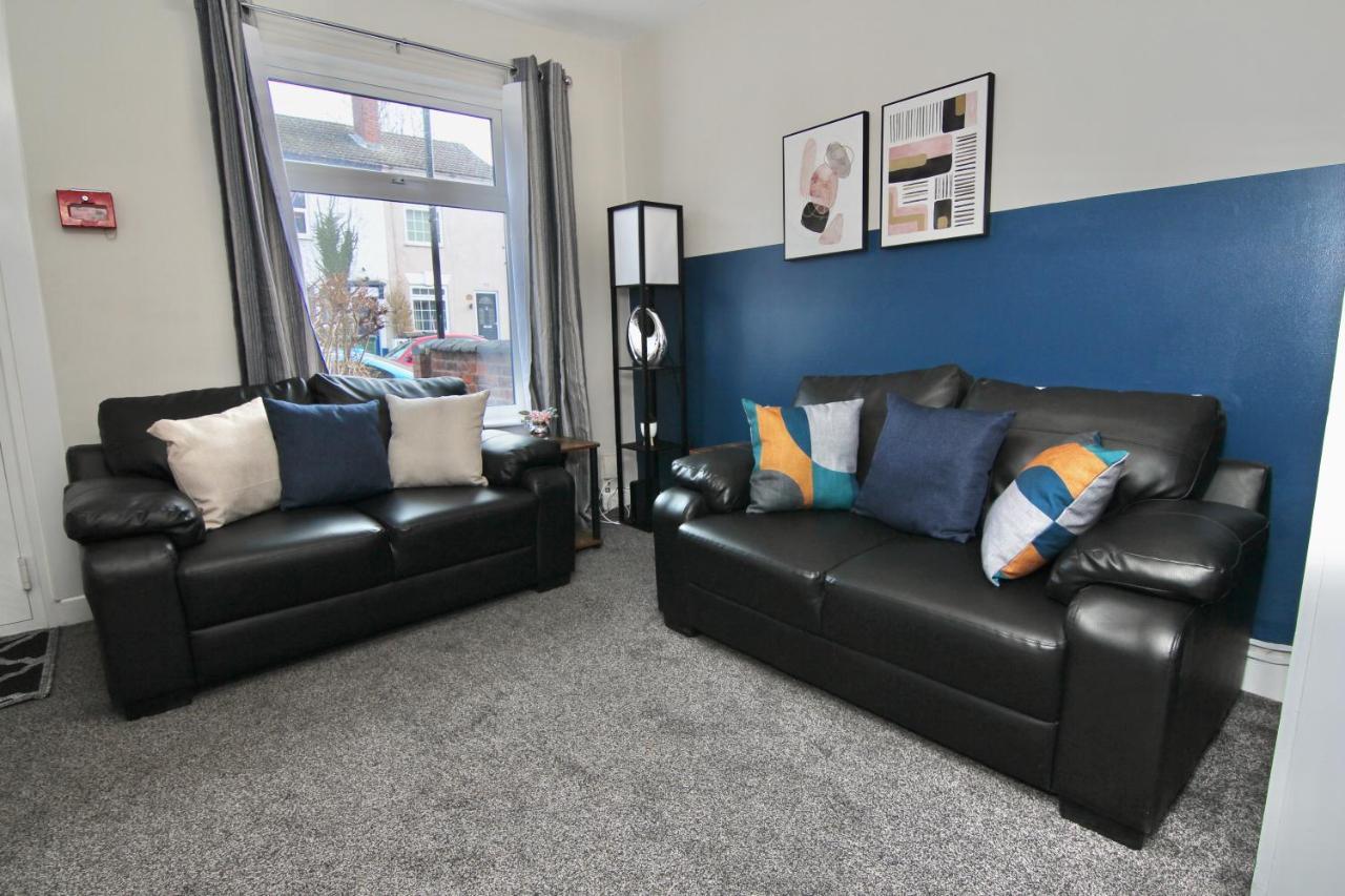 Mount House - Tranquil 4-bed Gem, 10 Min Walk To Centre Holiday home