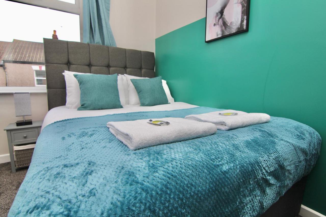 Mount House - Tranquil 4-bed Gem, 10 Min Walk To Centre Coventry