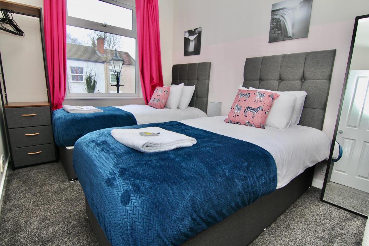 Mount House - Tranquil 4-bed Gem, 10 Min Walk To Centre