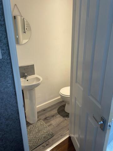 34 Tutbury Avenue, Cannon Park, Coventry, Cv4 7bj *