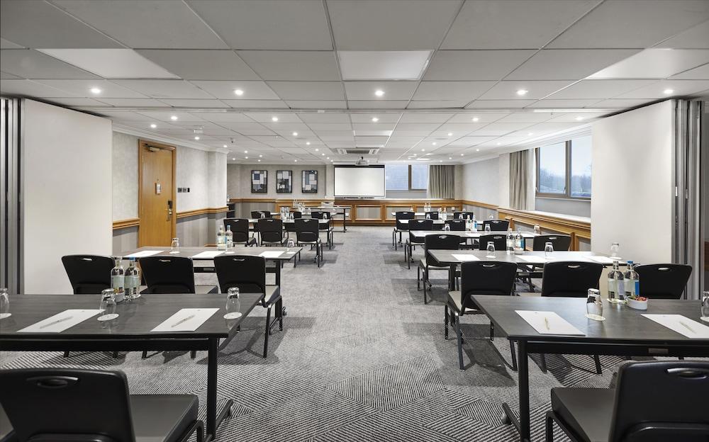 Doubletree By Hilton Coventry