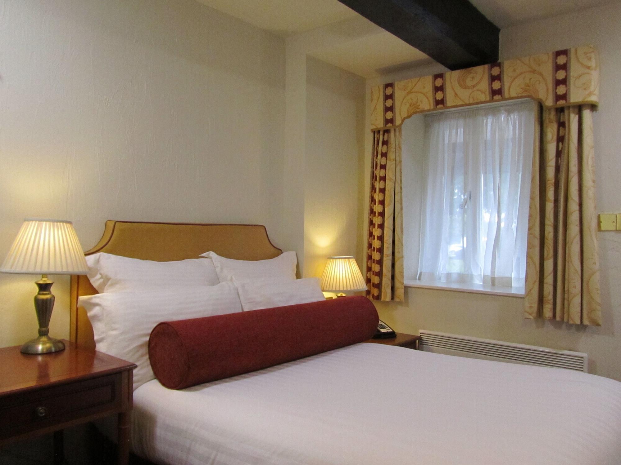 Windmill Village Hotel, Golf Club & Spa, Bw Signature Collection Hotel