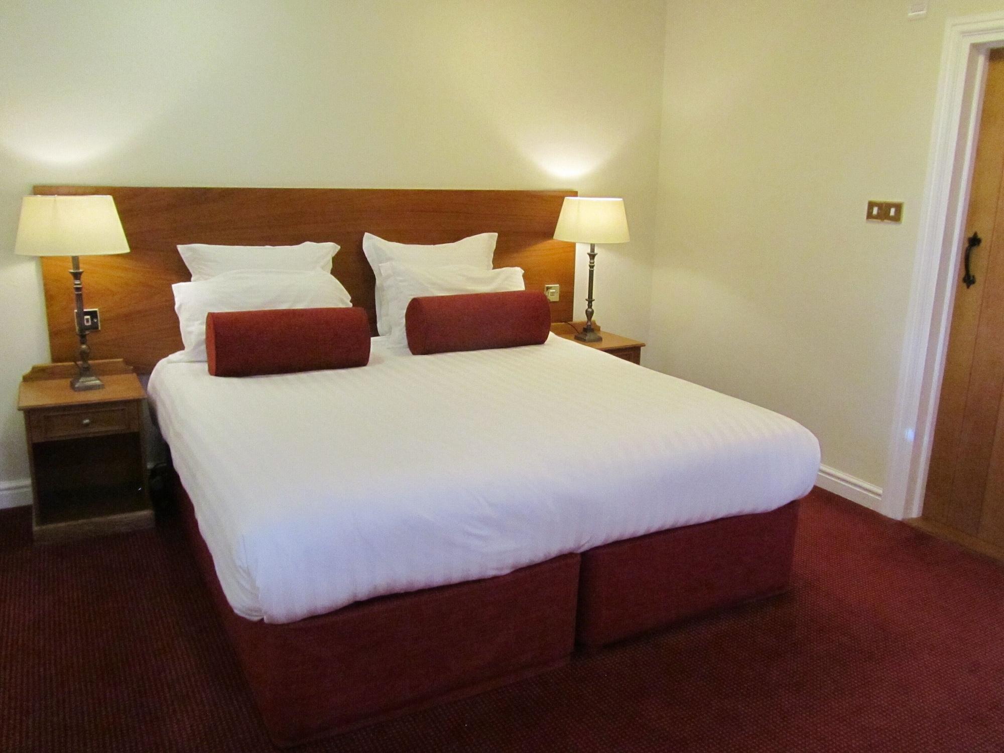 Windmill Village Hotel, Golf Club & Spa, Bw Signature Collection Hotel 4*