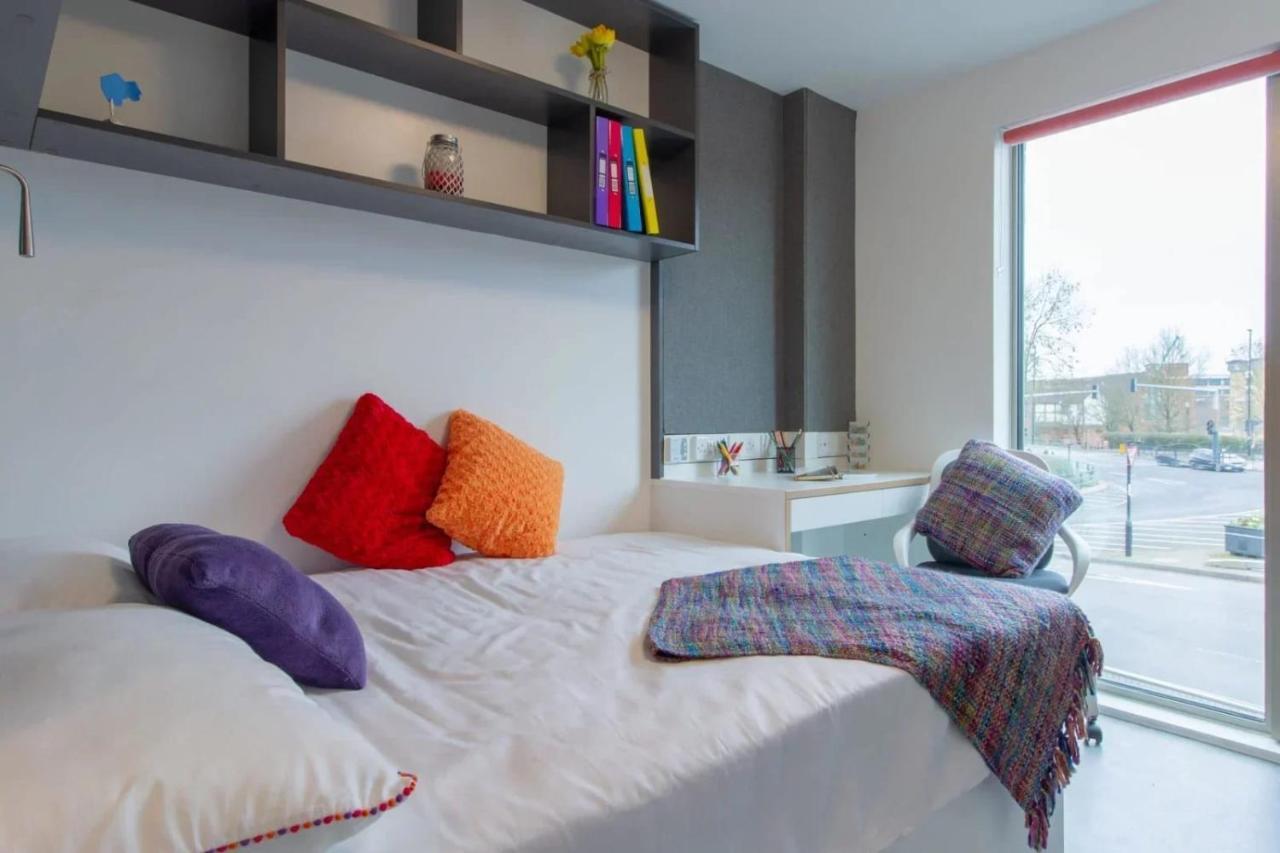 Apartamento Birght Private Bedrooms At Paradise Village In *