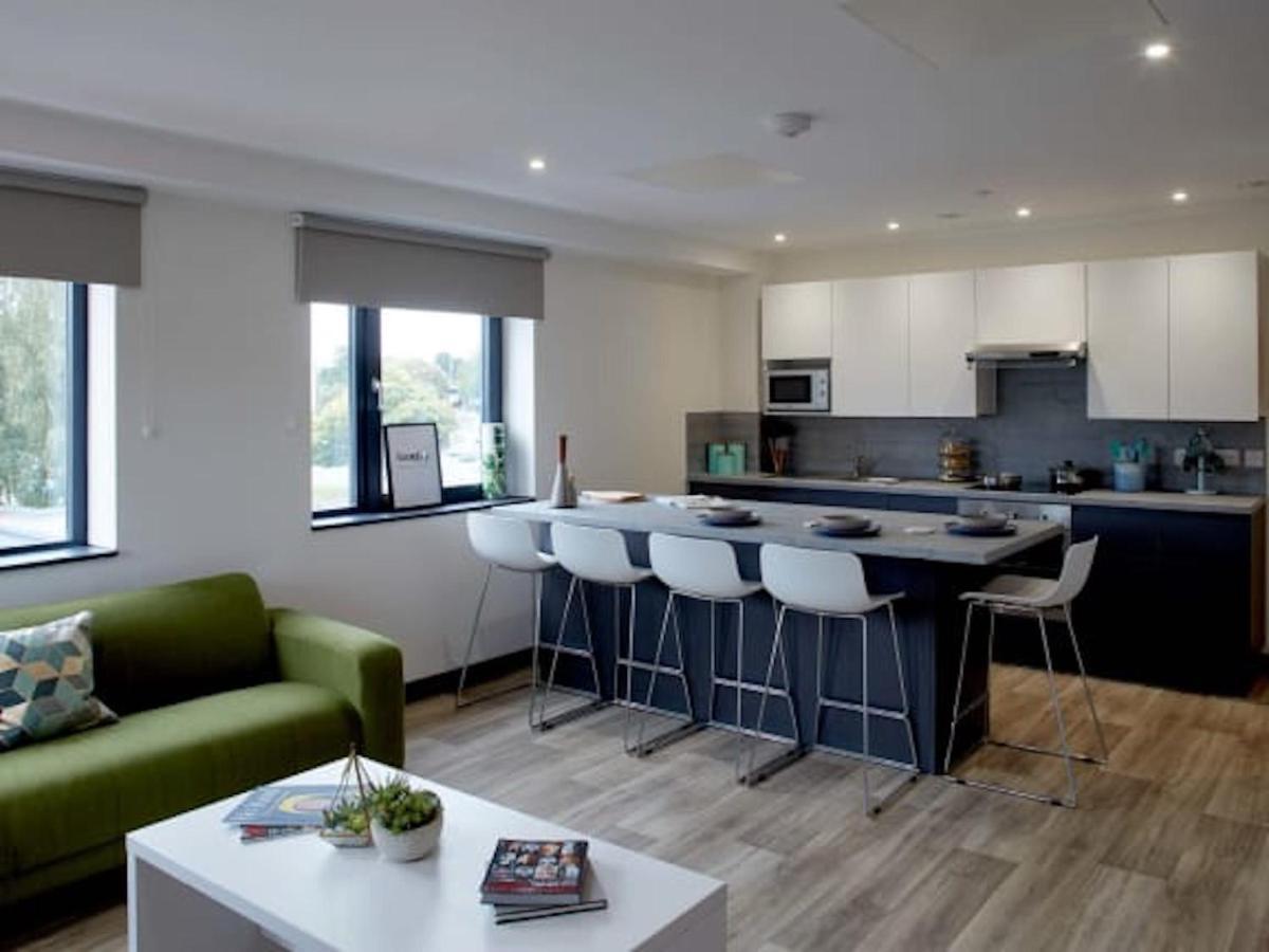 Stylish And Studios, - Sk Coventry