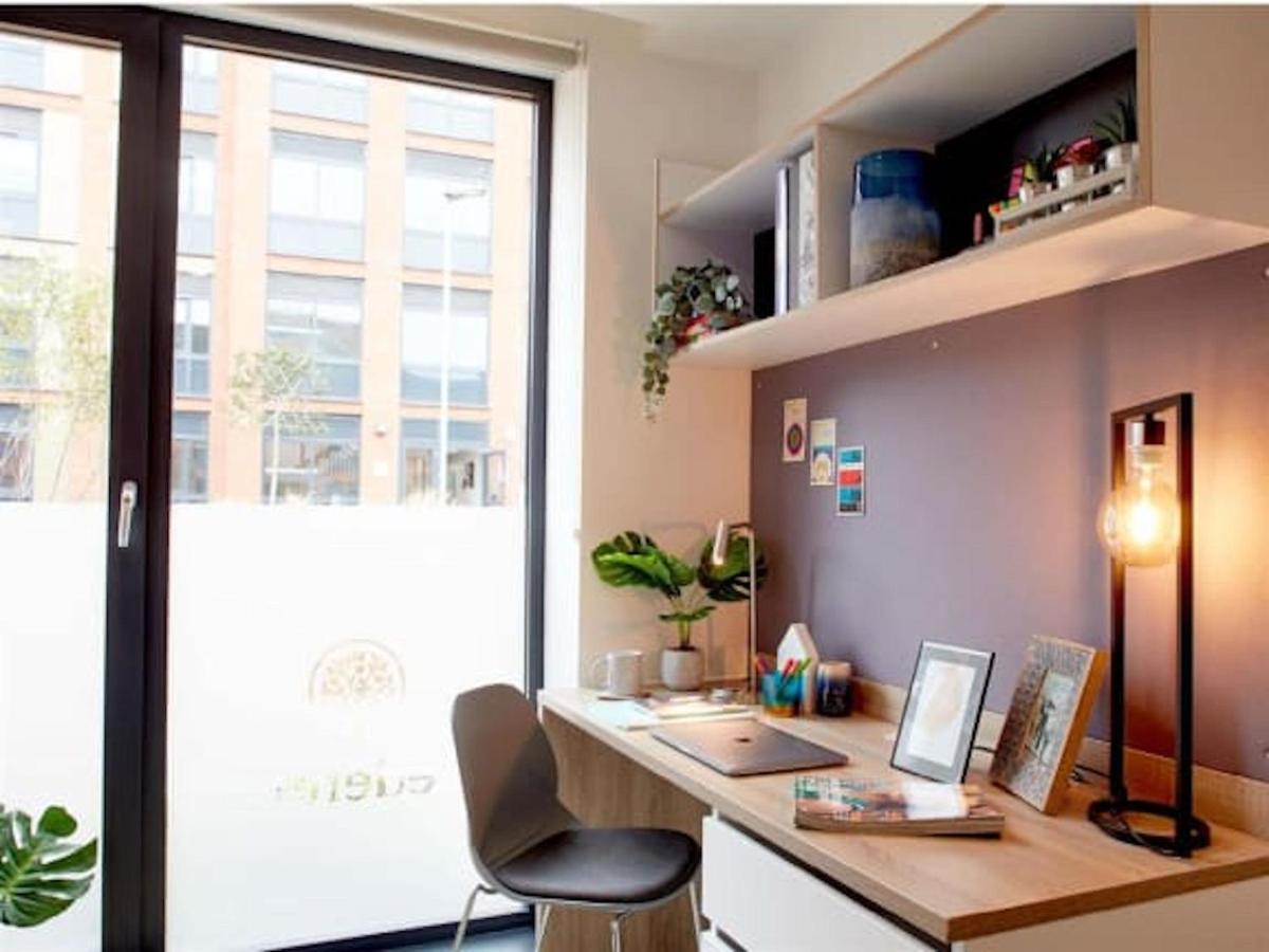Stylish And Studios, - Sk * Coventry