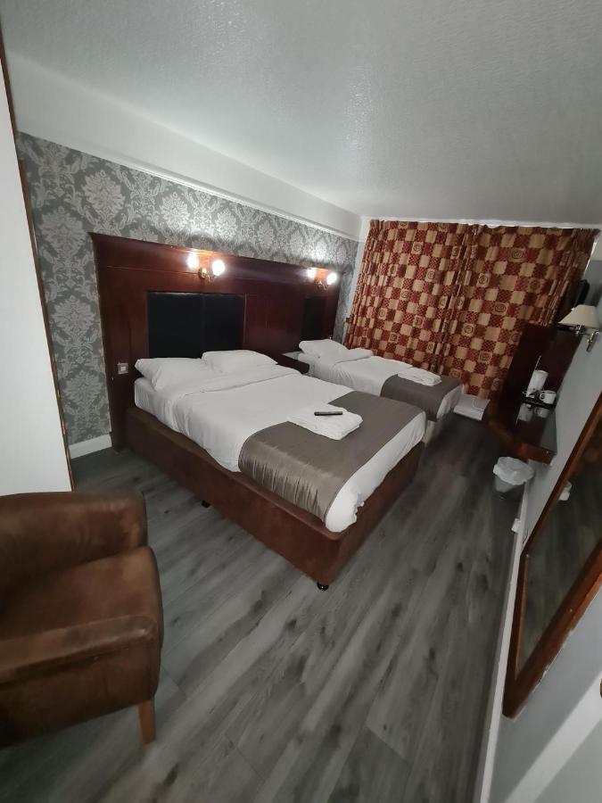 Hotel Hylands