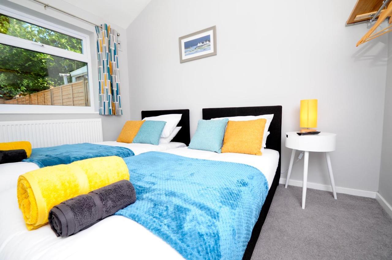 Newly Refurbished Next To Hospital *