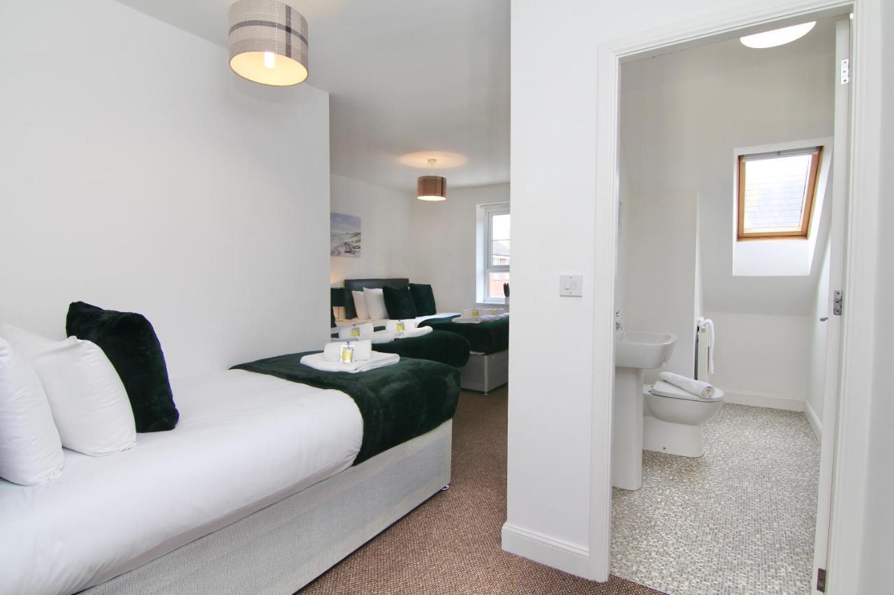 Canalview House - Fully Furnished Coventry City Centre Home *
