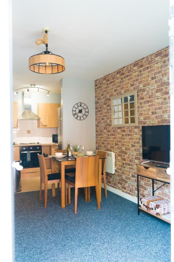 Apartment Entire Ground Floor Modern In Centre Coventry