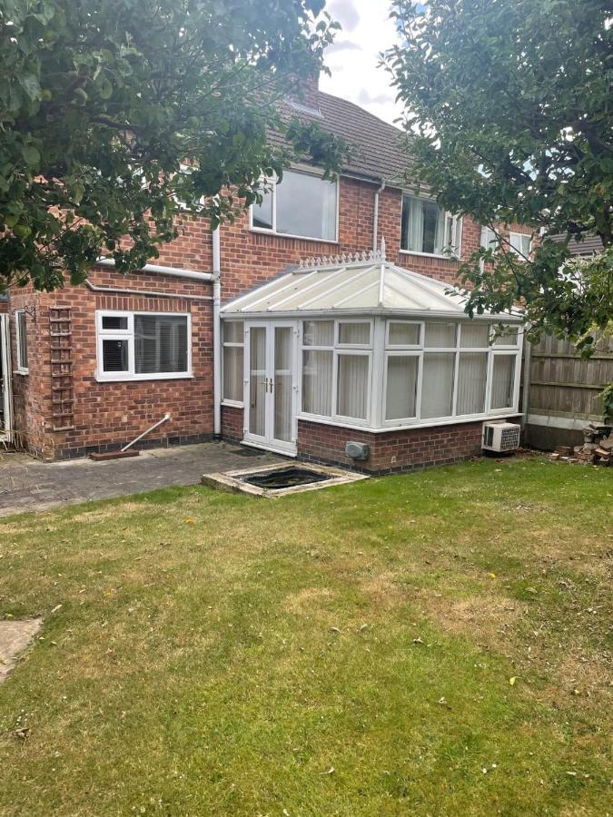 5 Bed House, 32 Tutbury Avenue, Cannon Park, Coventry, Cv4 7bj Coventry