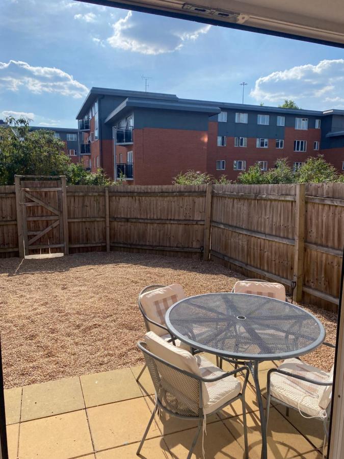 City Centre Townhouse With Private Parking Holiday home