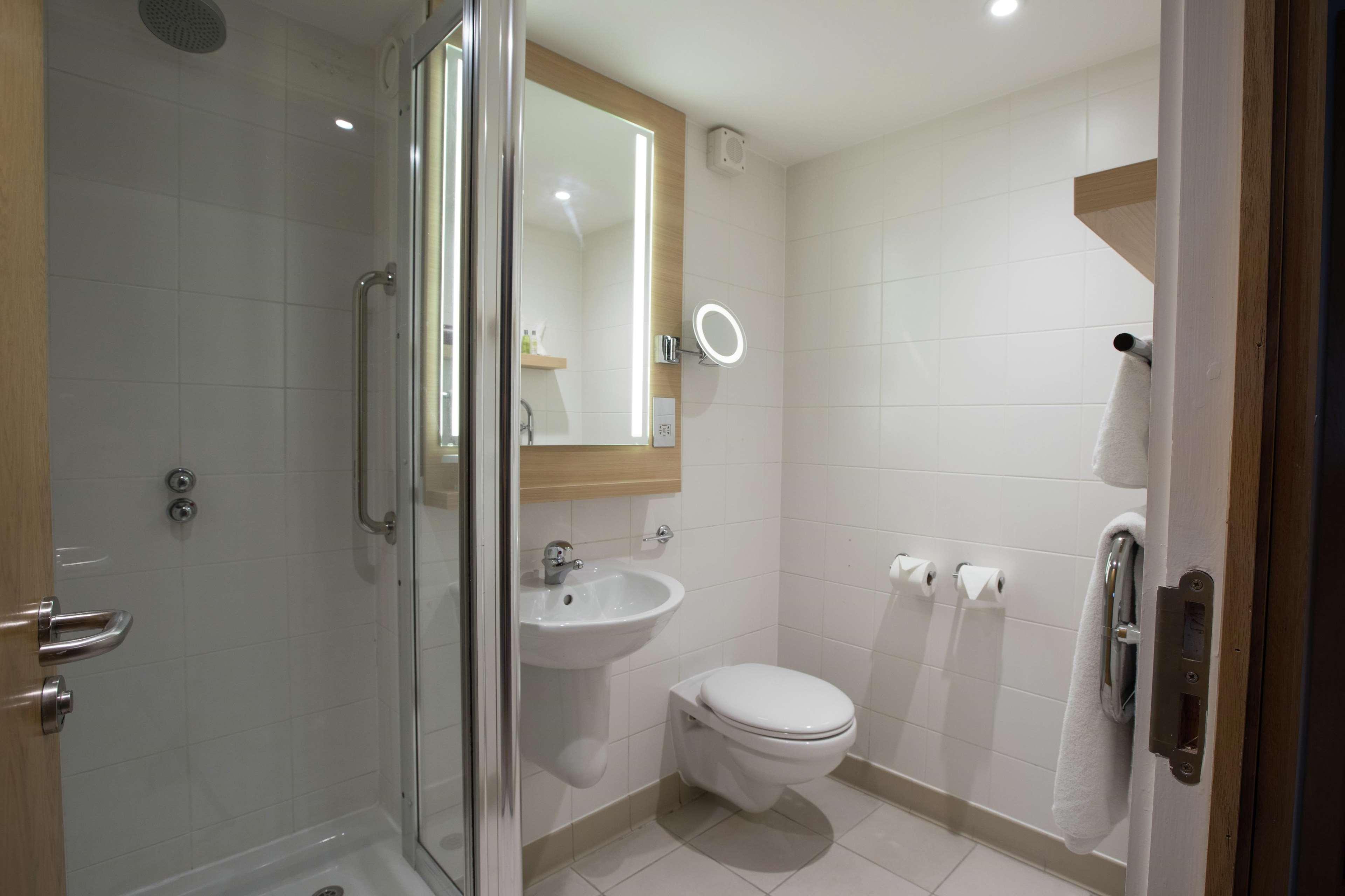 Hotel Doubletree By Hilton Building Society Arena