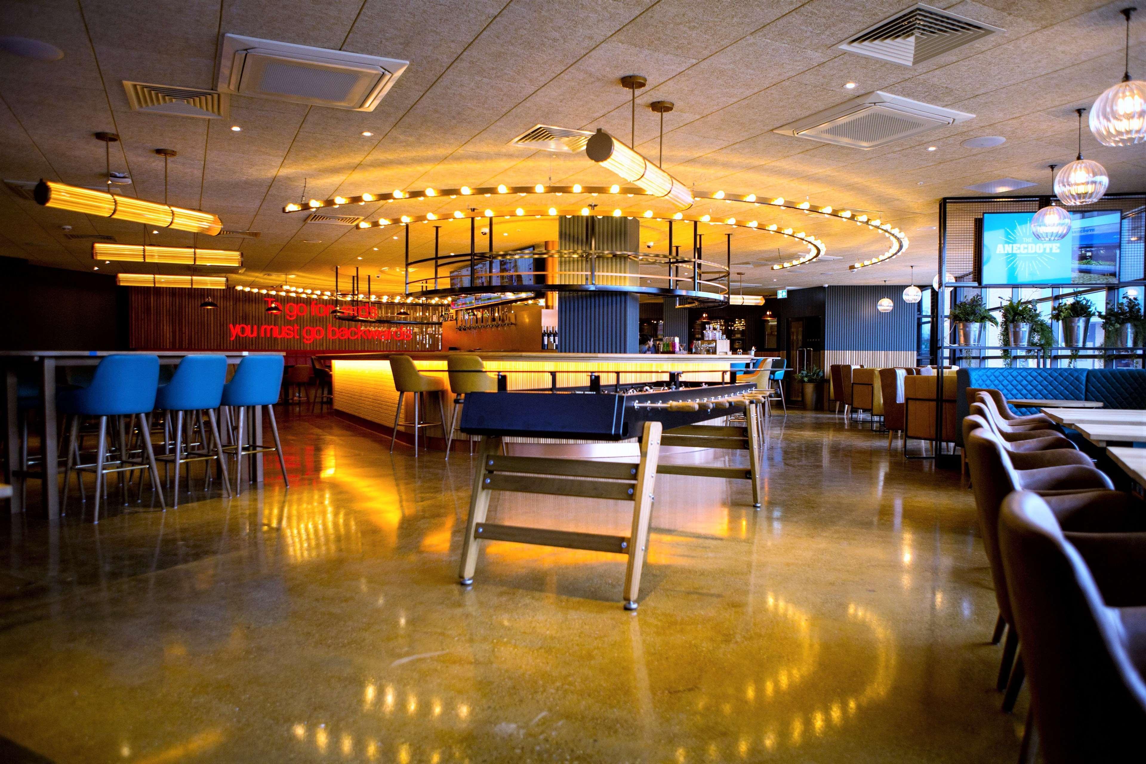 Hotel Doubletree By Hilton Building Society Arena