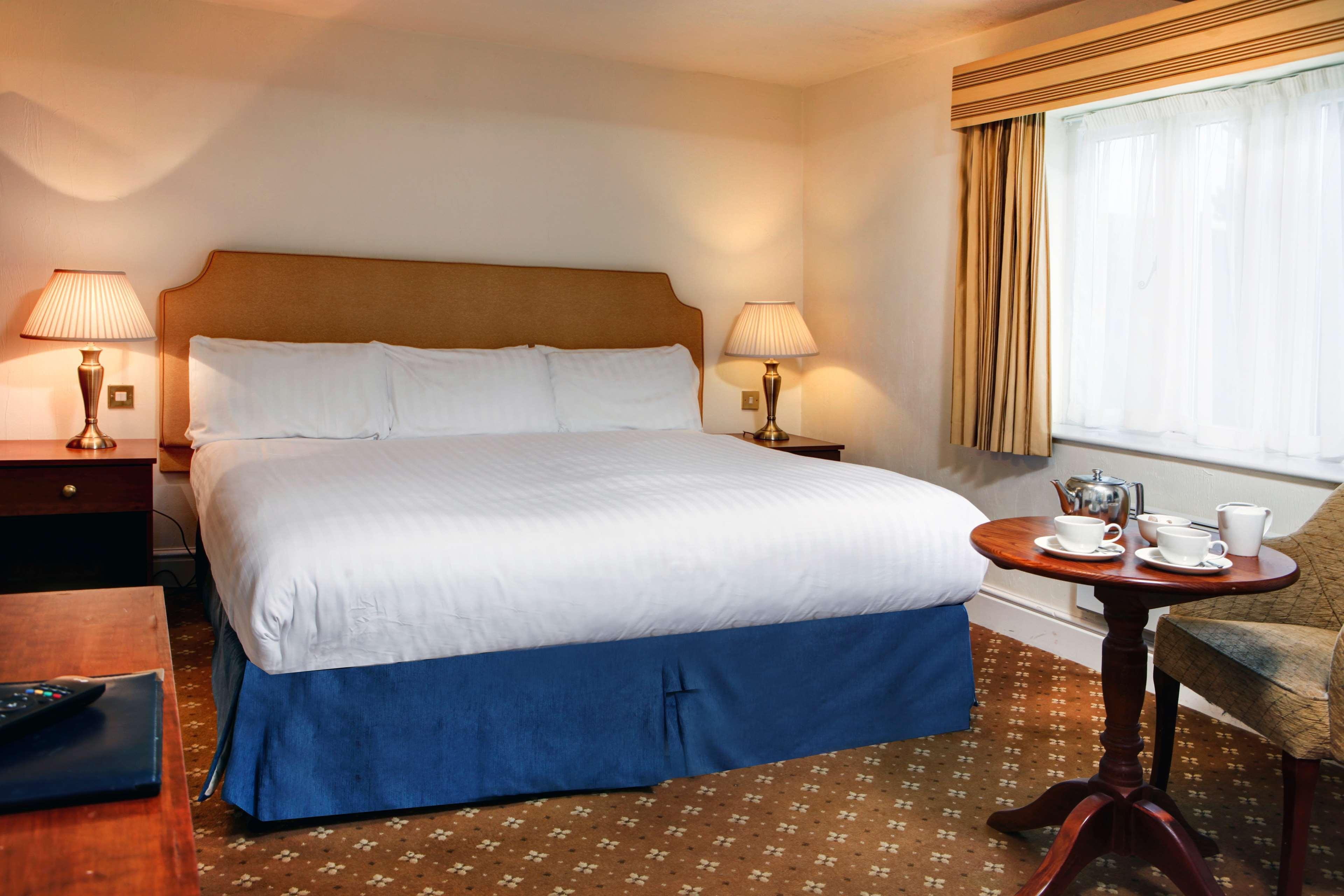 Windmill Village Hotel, Golf Club & Spa, Bw Signature Collection 4*