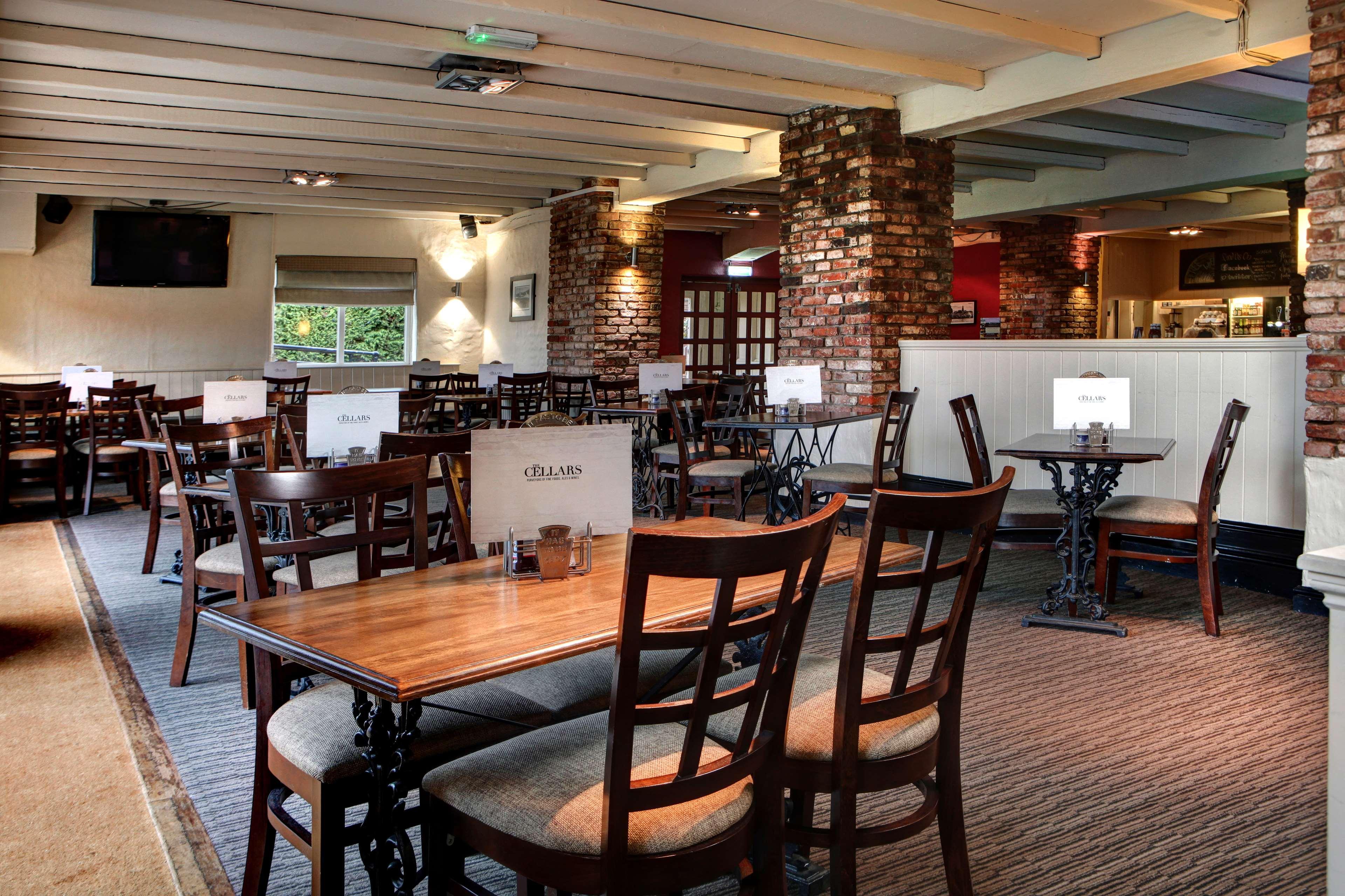 Windmill Village Hotel, Golf Club & Spa, Bw Signature Collection Hotel 4*