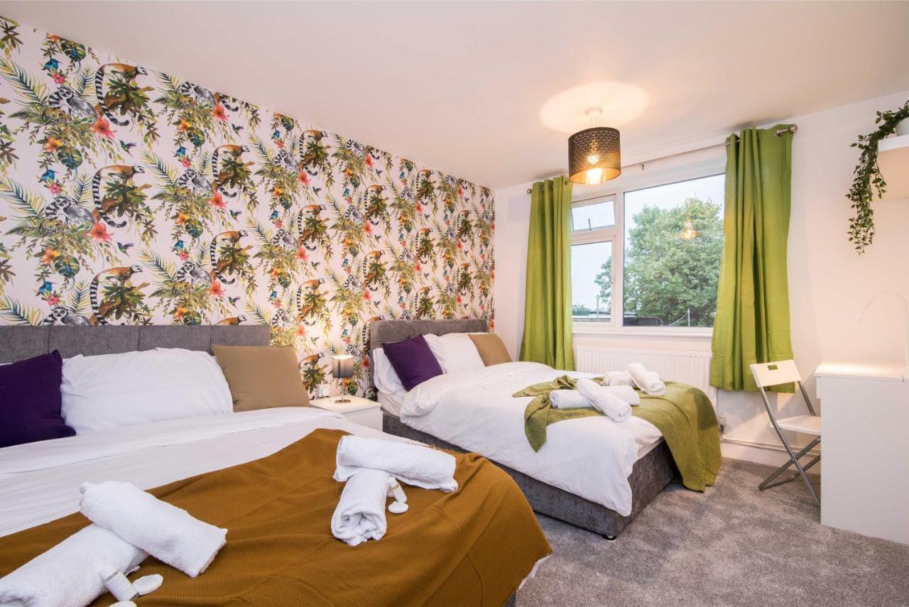 Michaelmas - 2 Bed House * Coventry