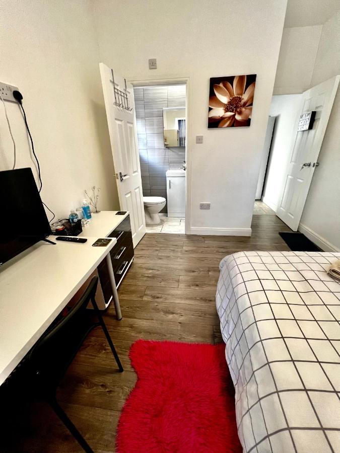 Deluxe En-suite In Cv1 *