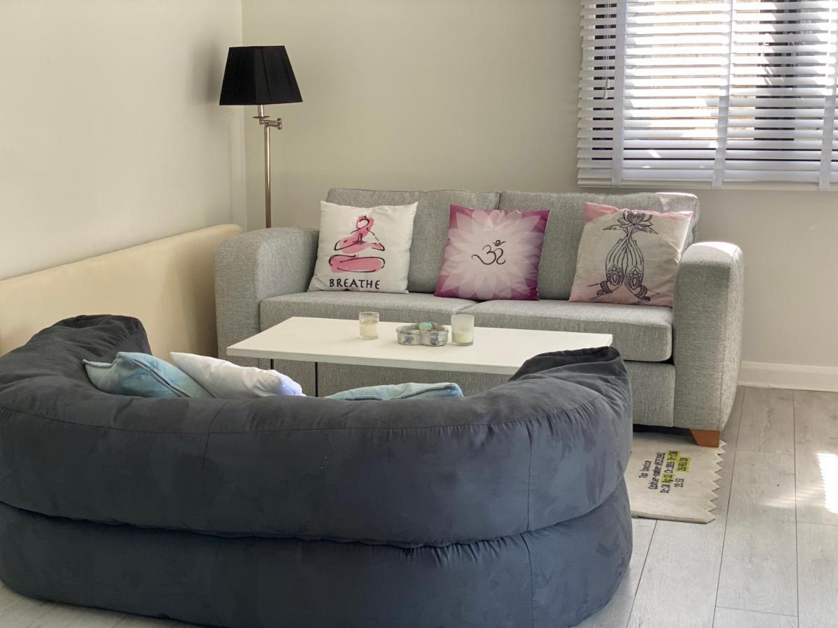 Stonebury Apartment