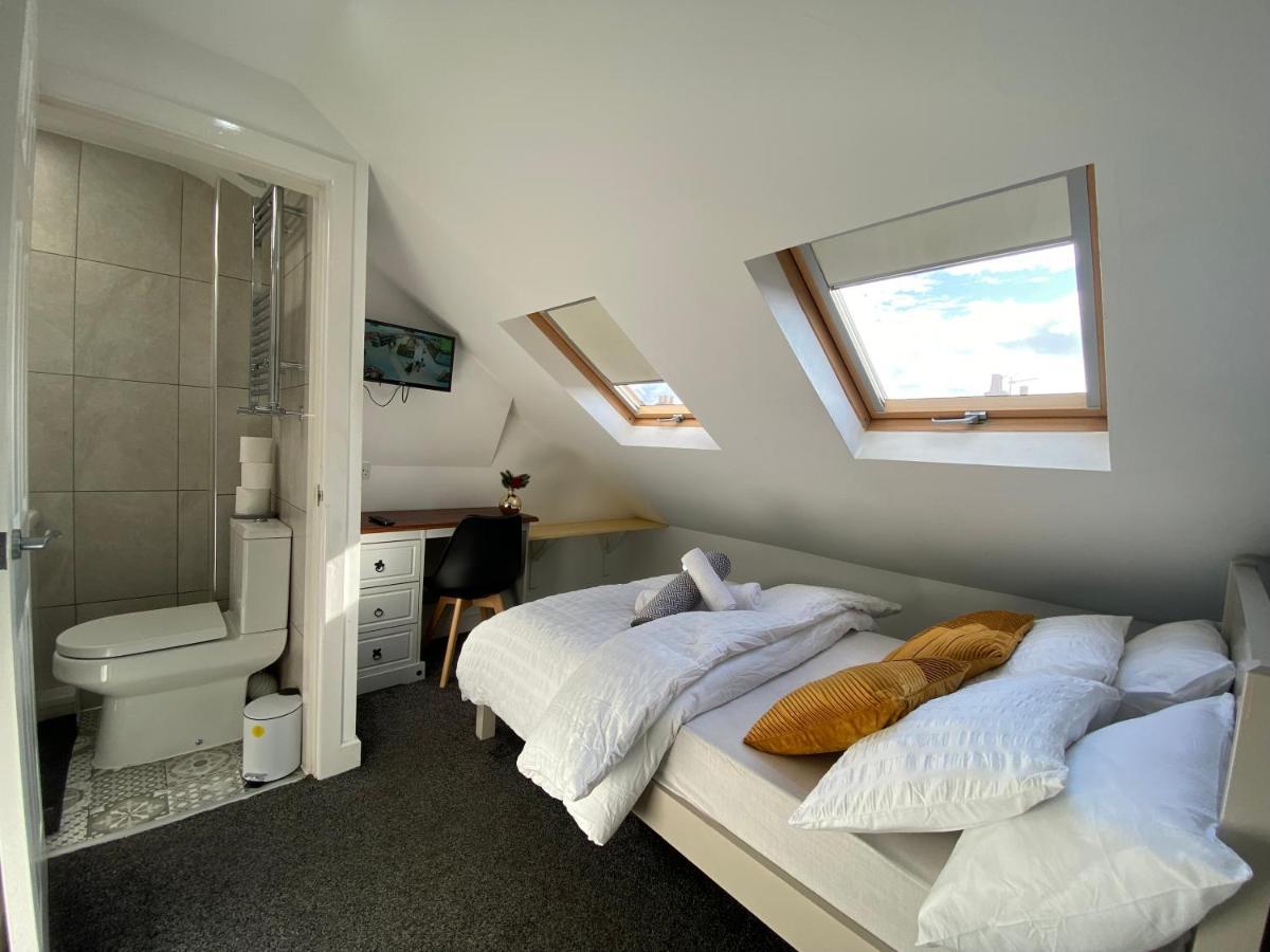 Homestay Nice Living Serviced 2 *