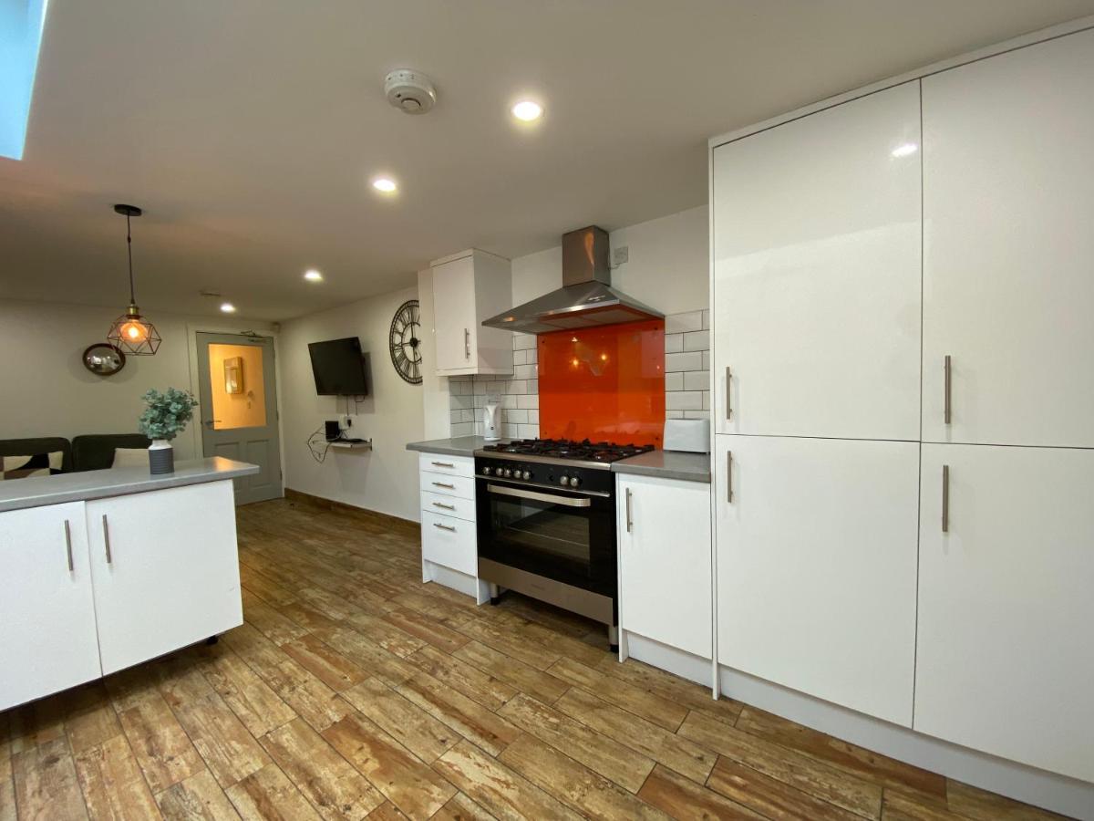 Nice Living Serviced 2 * Coventry