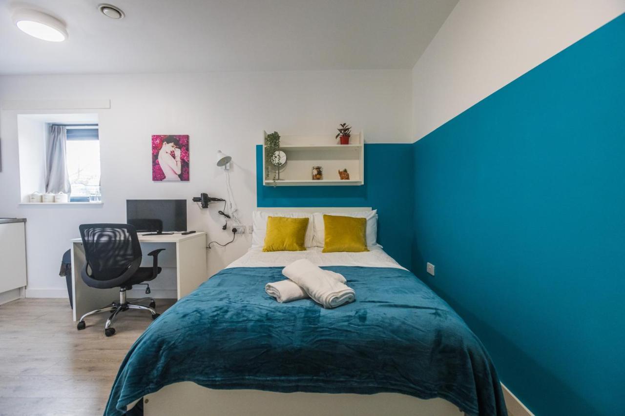 Apartment Coventry's Comfort Studio