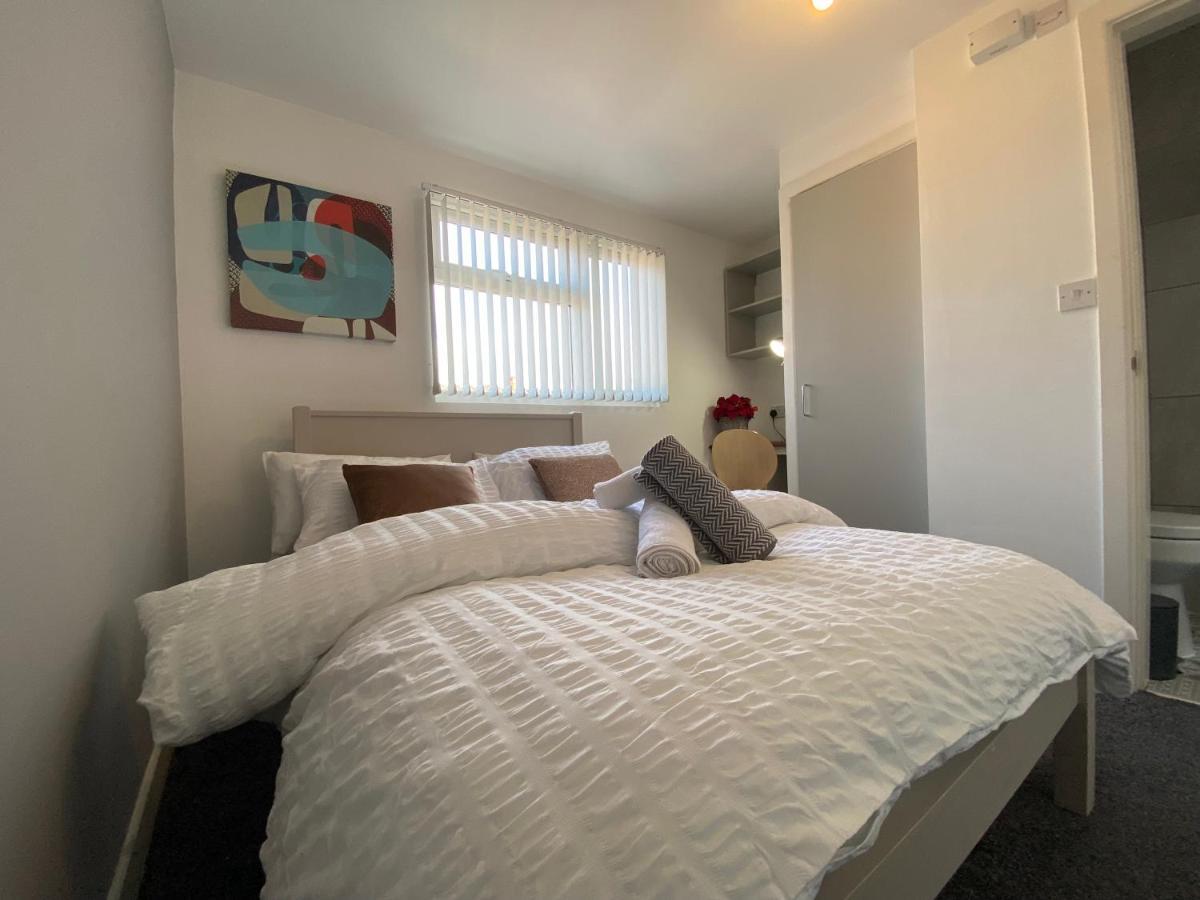 Nice Living Serviced 2 Homestay *